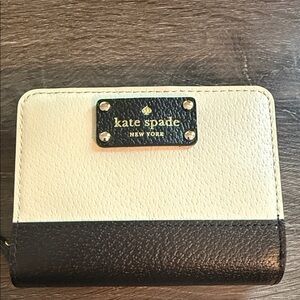 Kate Spade Black and Cream Bi-Fold Wallet